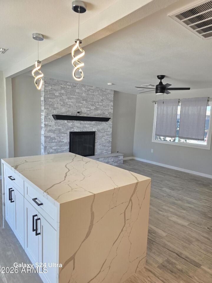 Property Photo:  17226 N 17th Street  AZ 85022 