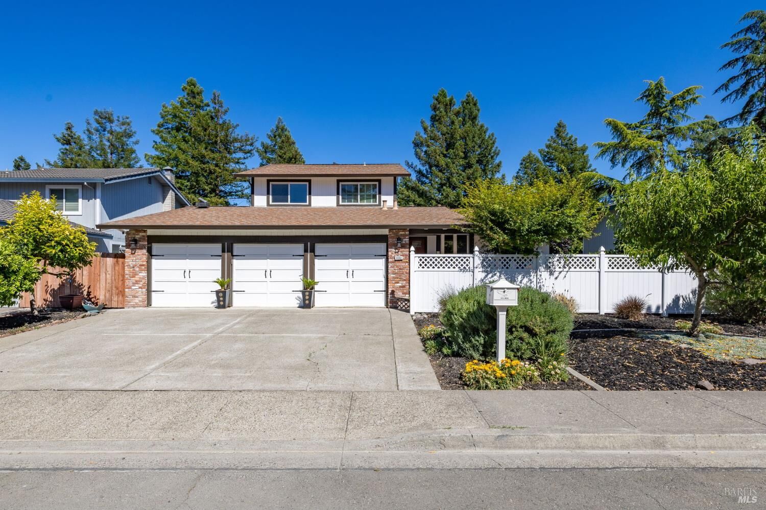 Property Photo:  4480 Fairway Drive  CA 94928 
