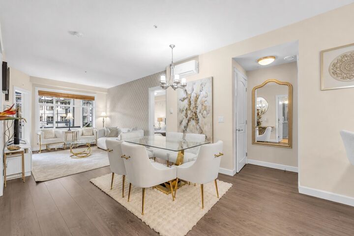 8561 203A Street 403 — photo 1