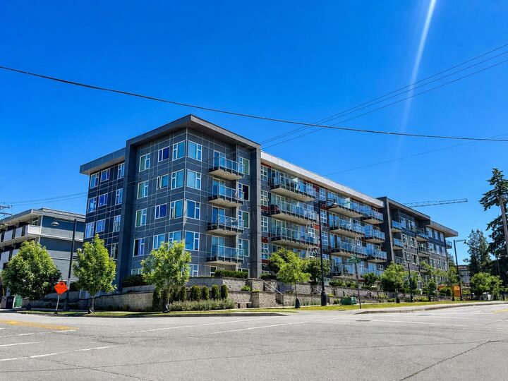 10838 Whalley Boulevard 502 — photo 1