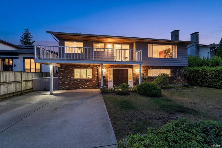 9091 Ash Street — photo 1