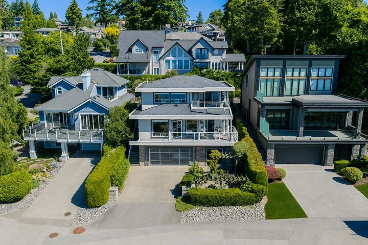 Property Photo: 13289 12B Avenue BC V4A 1C2