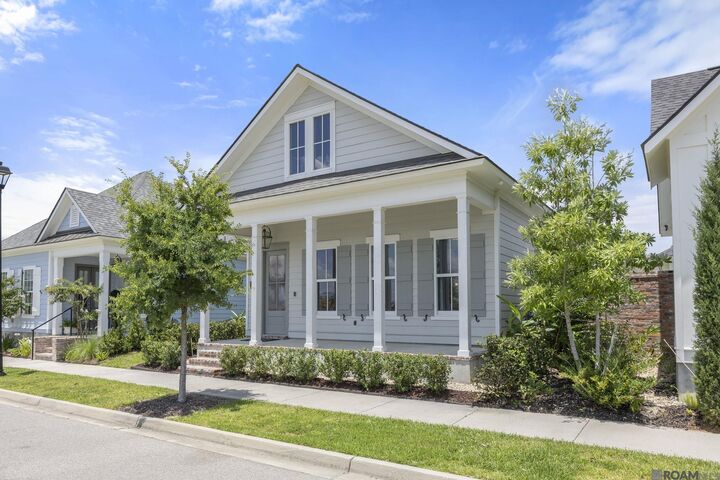 Property Photo: 13925 Appleby Way LA 70817