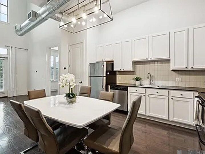 Property Photo:  333 E Boyd Dr #16  LA 70808 