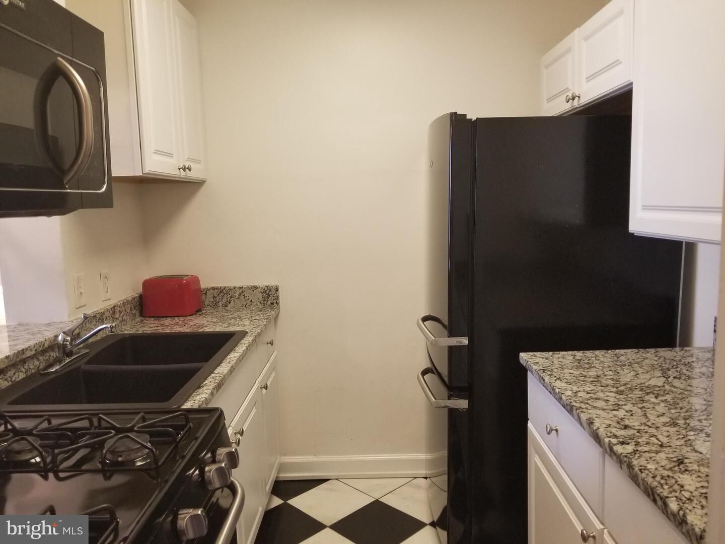 Property Photo: 1121 Arlington Boulevard 328 VA 22209