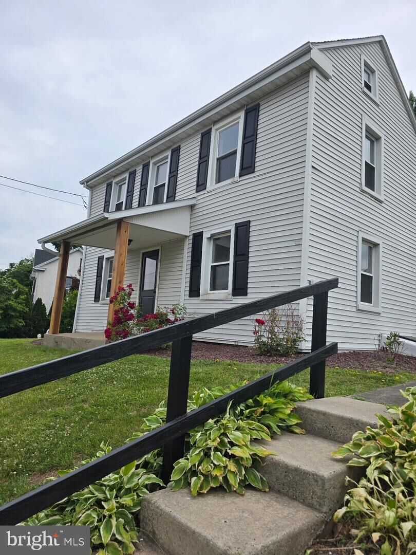 Property Photo:  951 Old Swede Road  PA 19518 