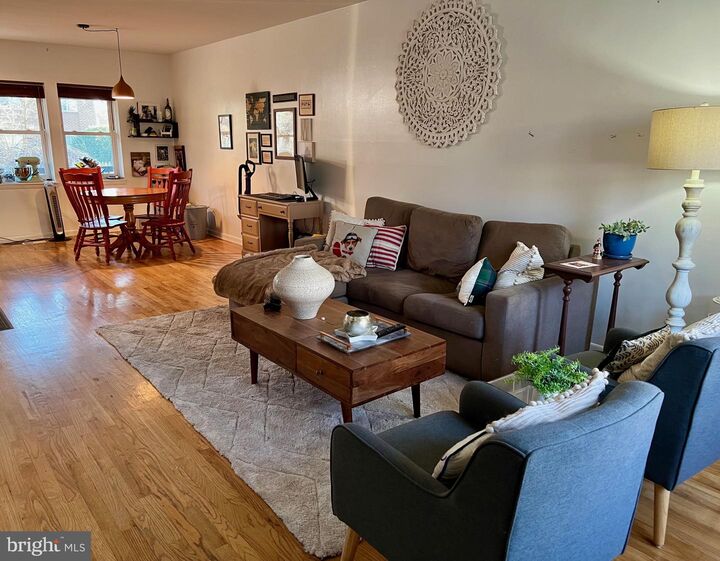 Property Photo:  439 15th Street NE  DC 20002 