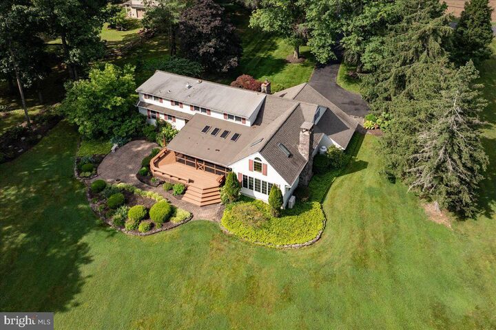 Property Photo:  87 Smith School Road  PA 18944 