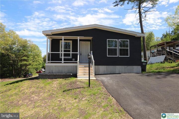Property Photo: 5020 Old Timber Road PA 18360