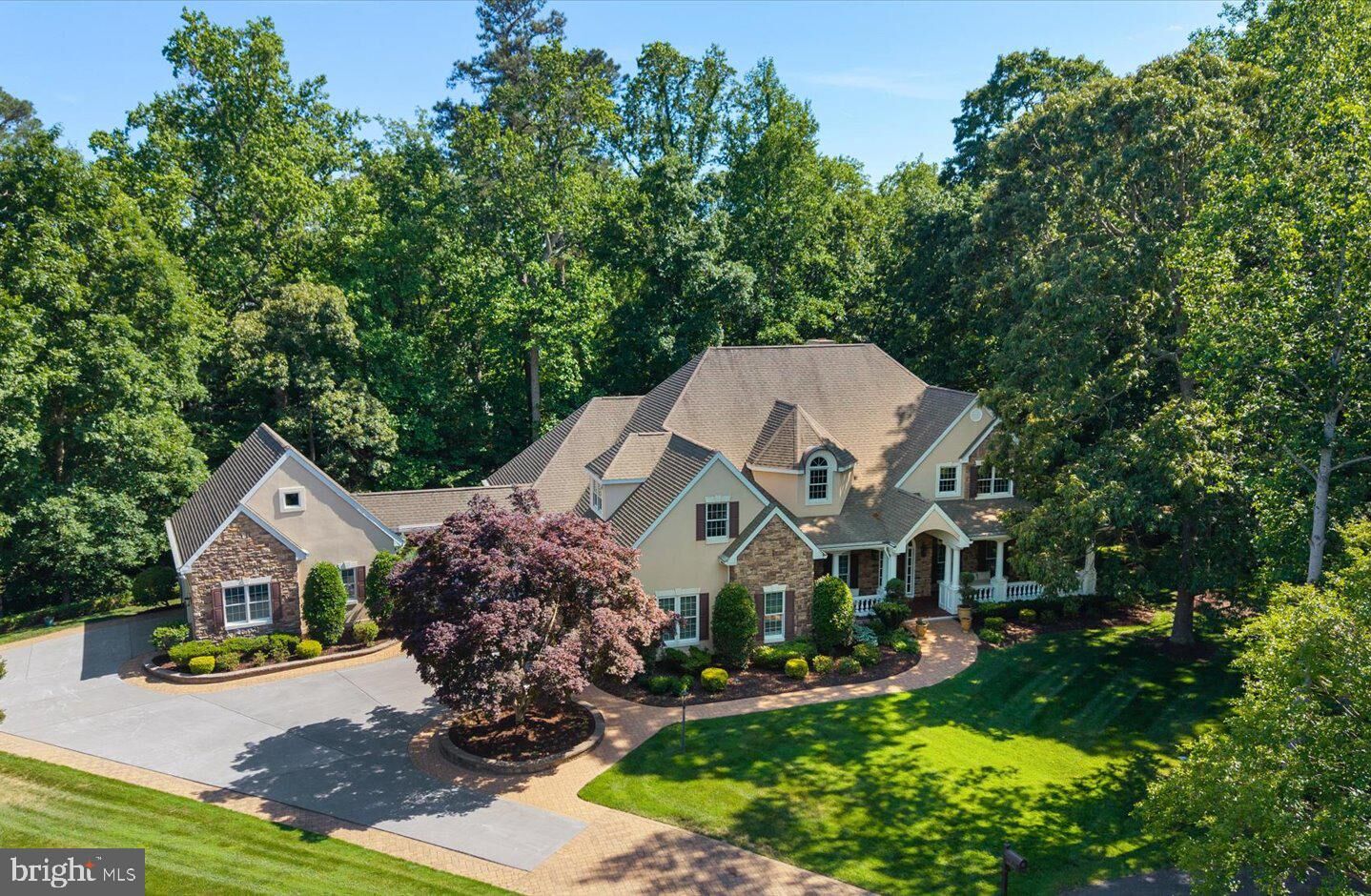 Property Photo:  7 Johnson Branch Court  DE 19971 