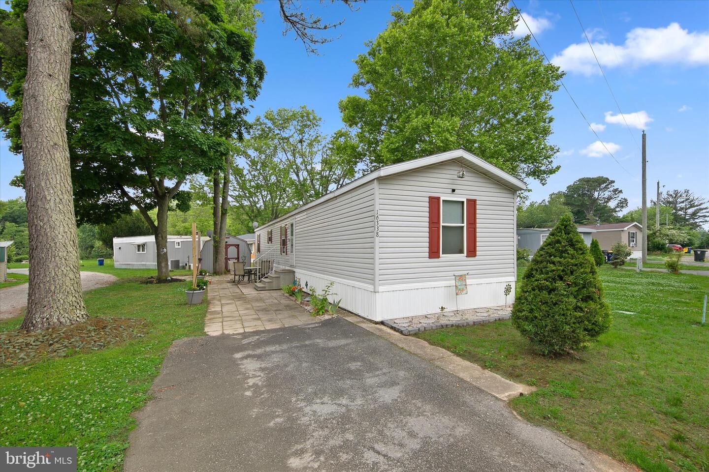 Property Photo: 16338 W Grandview Street DE 19958