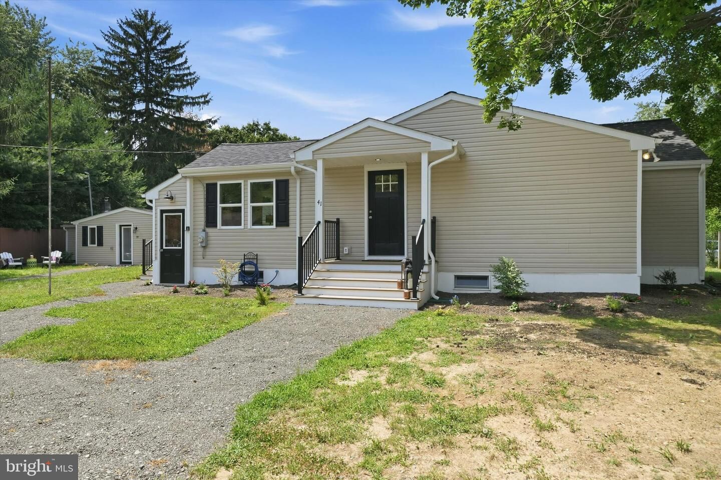 Property Photo:  41 Beachview Avenue  MD 21919 