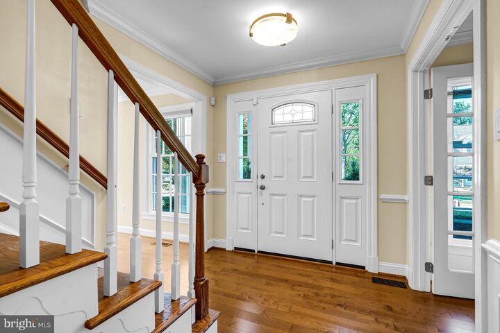 Property Photo: 2515 Halterbreak Court VA 20171