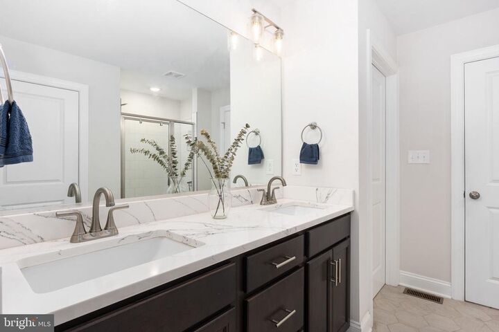 Property Photo: 349 Oak Haven Dr VA 23117