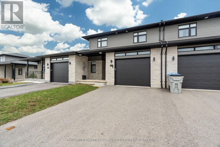 Property Photo:  592 Albert Street  ON N0M 1S1 