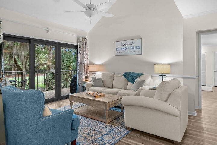 Property Photo:  194 High Hammock Villas  SC 29455 