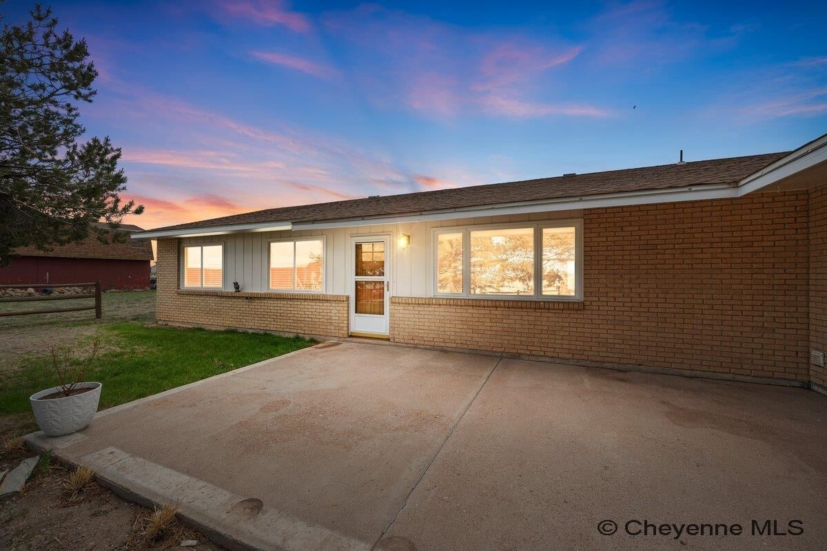 Property Photo: 3123 Crazy Horse Rd WY 82009