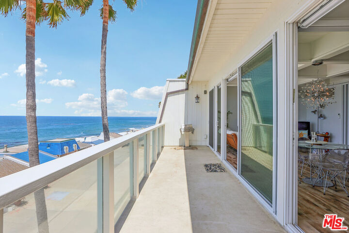 Property Photo:  11920 Whitewater Ln  CA 90265 