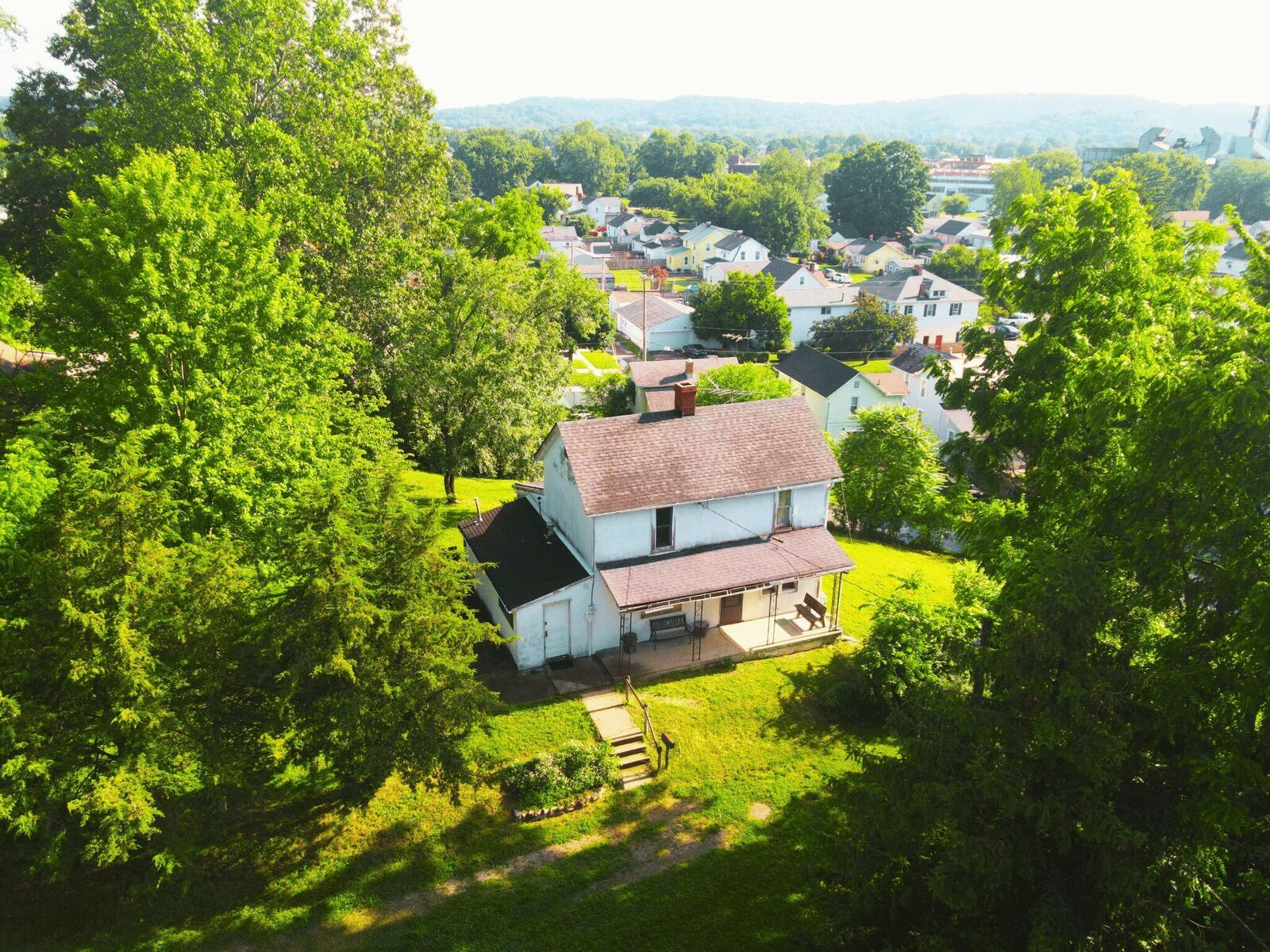 Property Photo:  225 Maud Avenue  OH 43130 