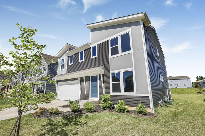 Property Photo:  224 Leatherleaf Way  OH 43062 