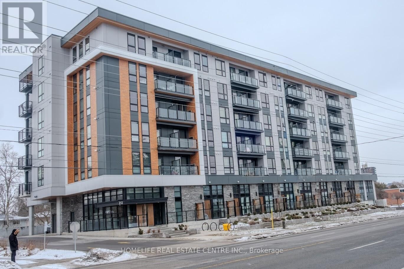 Property Photo:  312 Erb Street West 105  ON N2L 0K9 