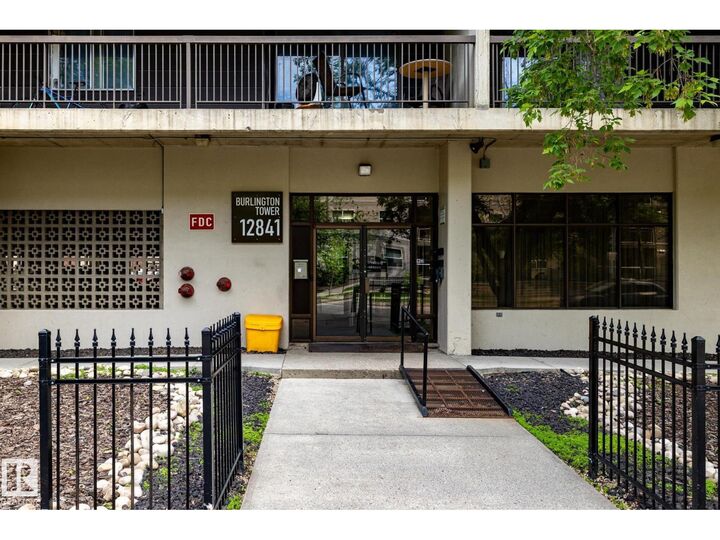 Property Photo:  #910 12841 65 St NW  AB T5A 4N4 
