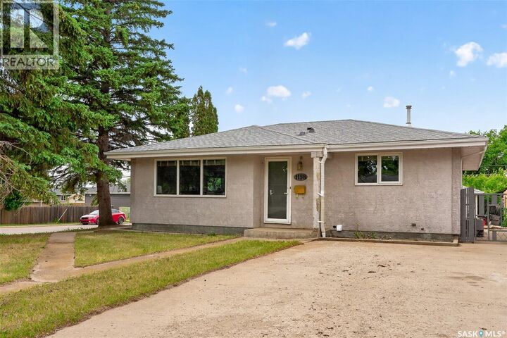 Property Photo: 1198 Duffield Crescent SK S6H 5M4