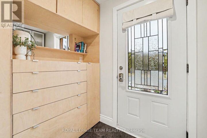 Property Photo:  43 Whelan Drive  ON K2J 2A3 