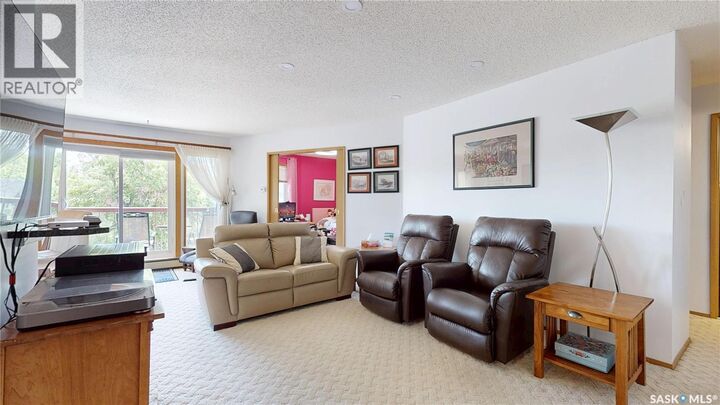 Property Photo:  309 2727 Victoria Avenue  SK S4T 1K4 