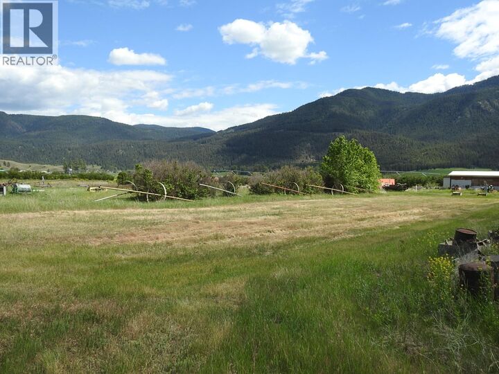 5569 Kamloops-Vernon Highway — photo 1