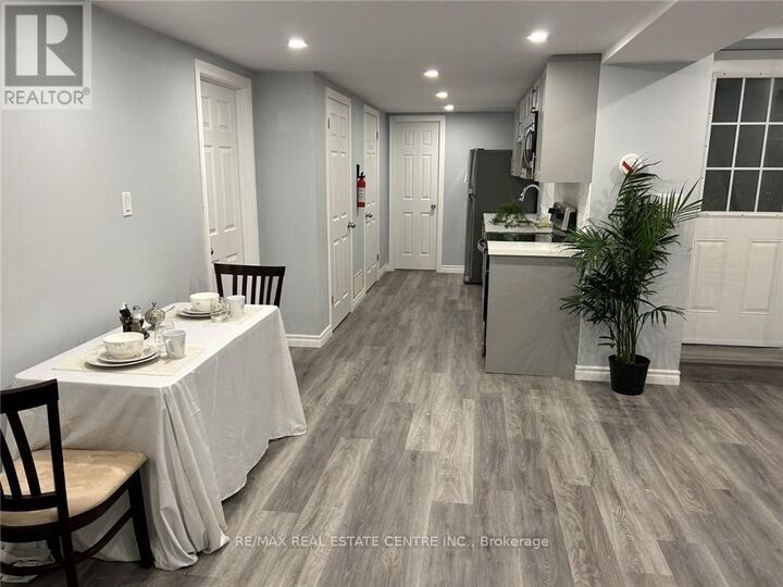Property Photo: 707 Mohawk Road Bsmnt ON L9G 2X1