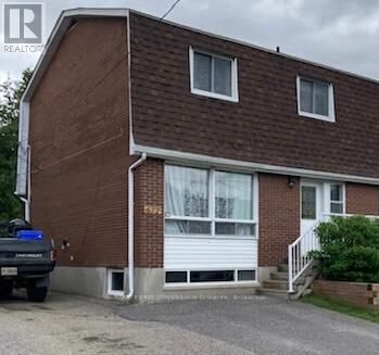 Property Photo:  672 Dane Avenue  ON P1B 7G7 