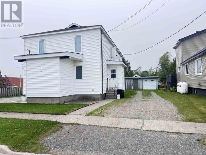 18 McKinley Ave — photo 1