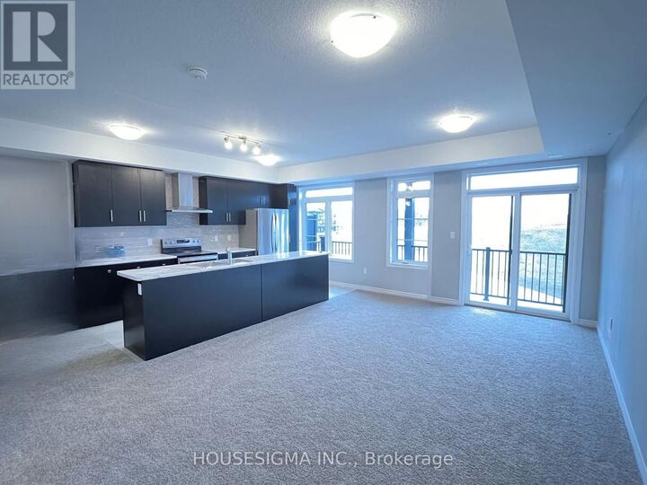 Property Photo: 8 Lomond Lane ON N2R 0T6