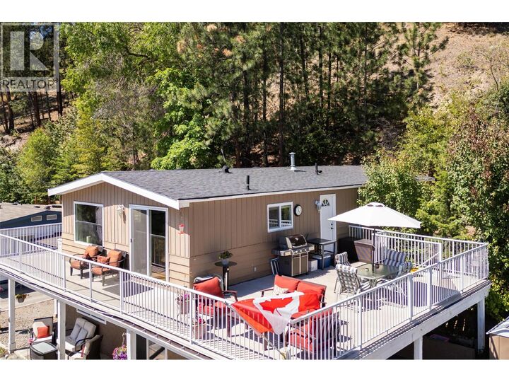 Property Photo: 6711 Highway 97 Highway 34 BC V0H 1X9