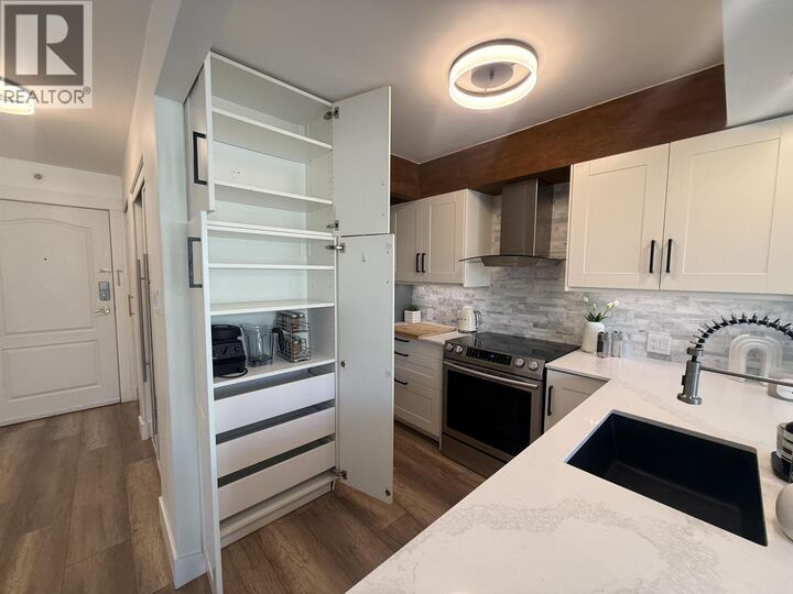 Property Photo:  888 Pacific Street 303  BC V6Z 2S6 