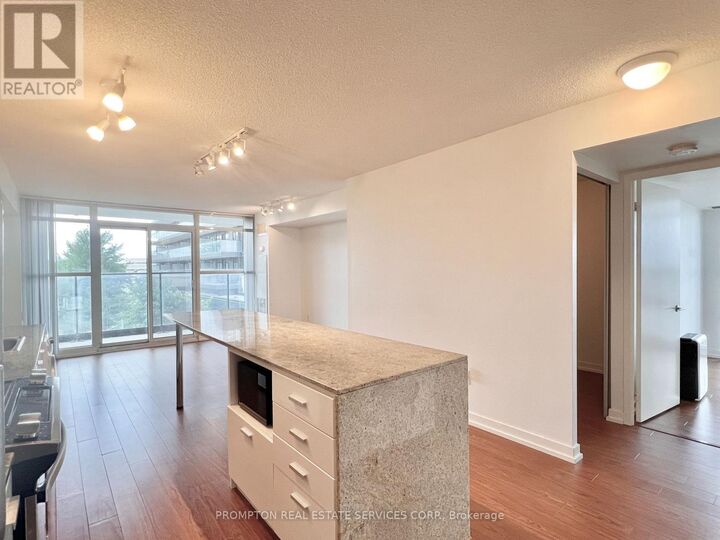 Property Photo:  29 Singer Court 309  ON M2K 0B3 