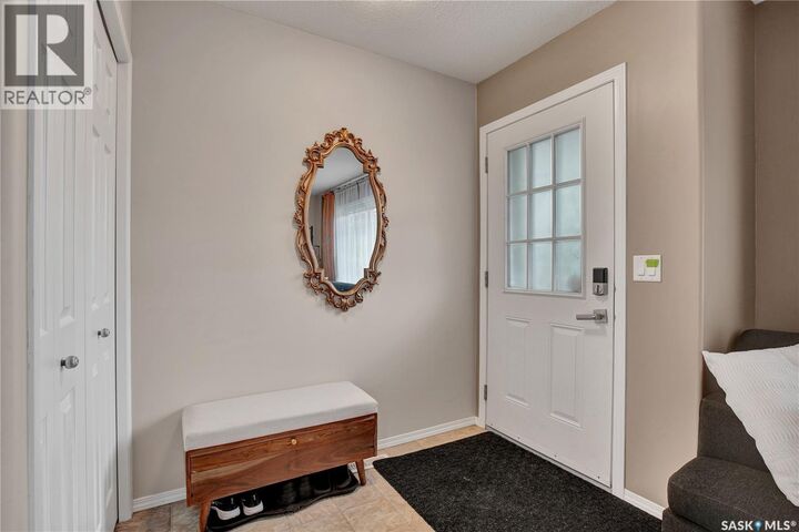 Property Photo:  Saskatoon 122 Blakeney Crescent  SK S7L 7N4 