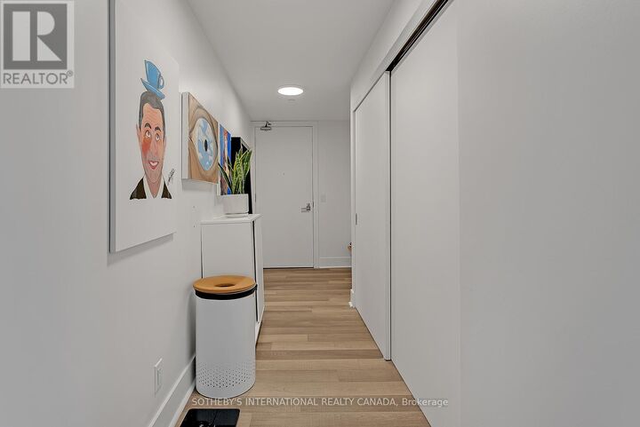 Property Photo:  32 Davenport Road 315  ON M5R 0B5 