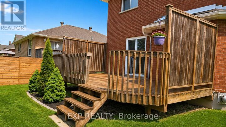 Property Photo:  157 Livingstone Street West  ON L4N 7J7 