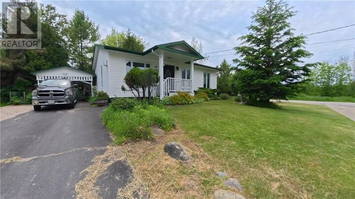 Property Photo: 39 Blake Steet W ON P0P 1K0