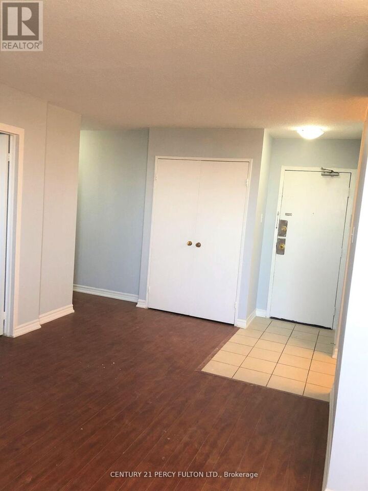 Property Photo: 100 Dundalk Drive 805 ON M1P 4V2