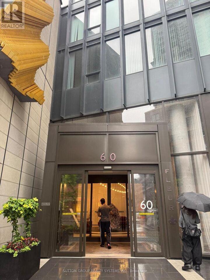 Property Photo: 60 Shuter Street 2110 ON M5B 1A8