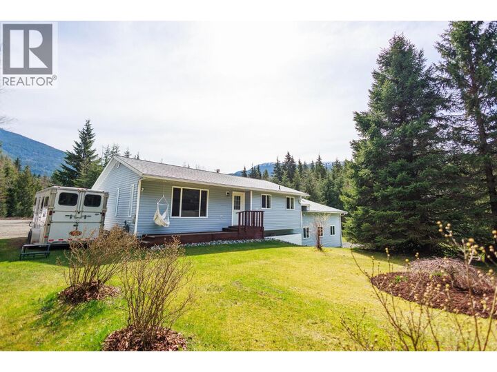 5515 Kleanza Drive — photo 1