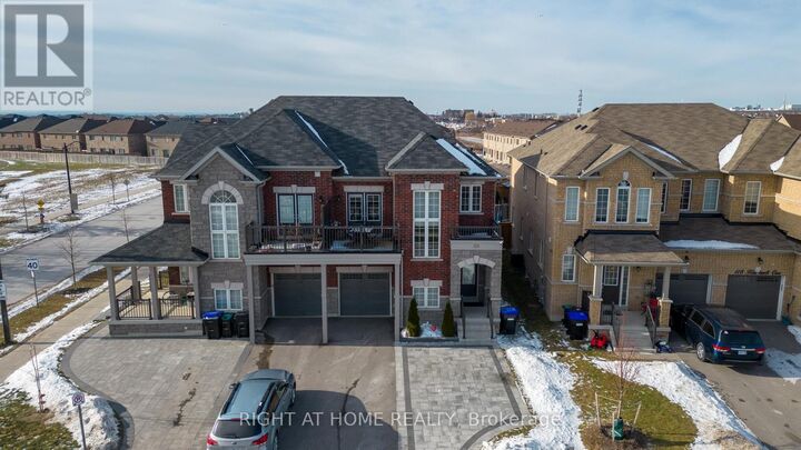 Property Photo:  126 Blackwell Crescent  ON L3Z 4L3 