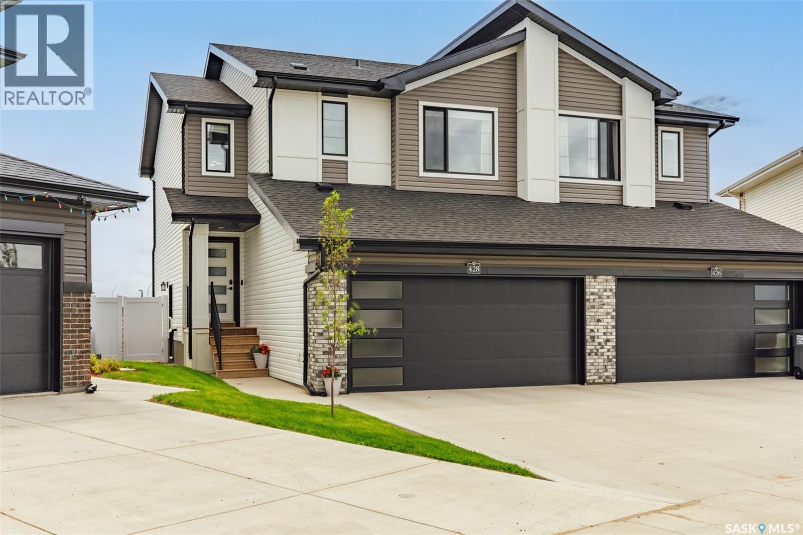 Property Photo:  428 Myles Heidt Manor  SK S7W 0Z4 
