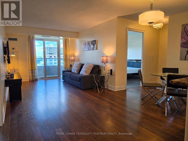 Property Photo:  23 Cox Boulevard 1283  ON L3R 7Z9 