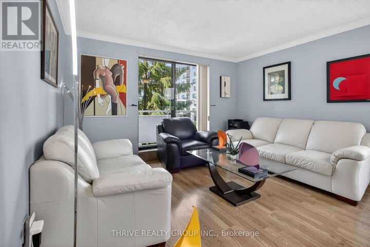 Property Photo:  75 Huxley Street 401  ON N6J 4W7 
