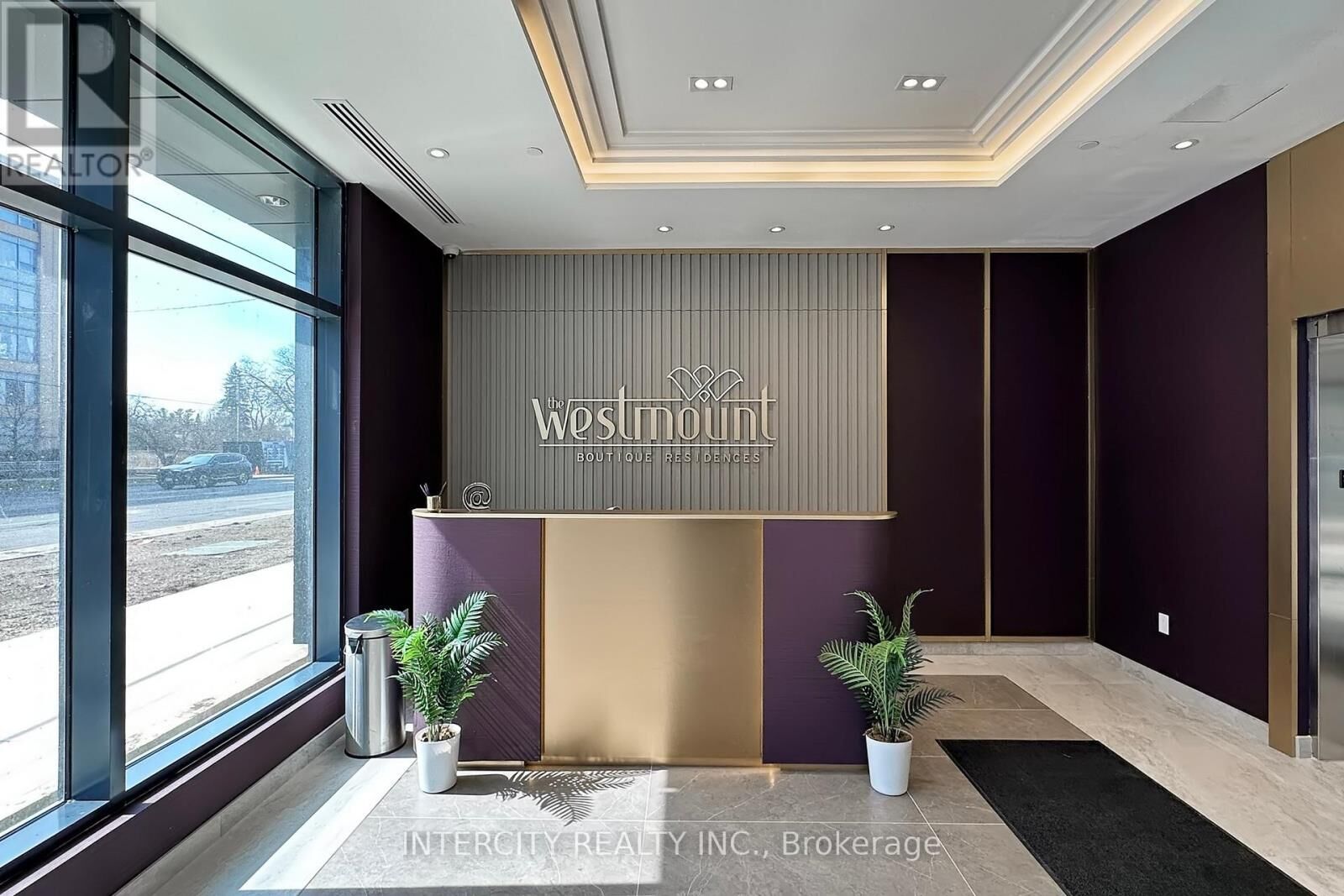 Property Photo:  700 Sheppard Avenue West 616  ON M3H 0G5 