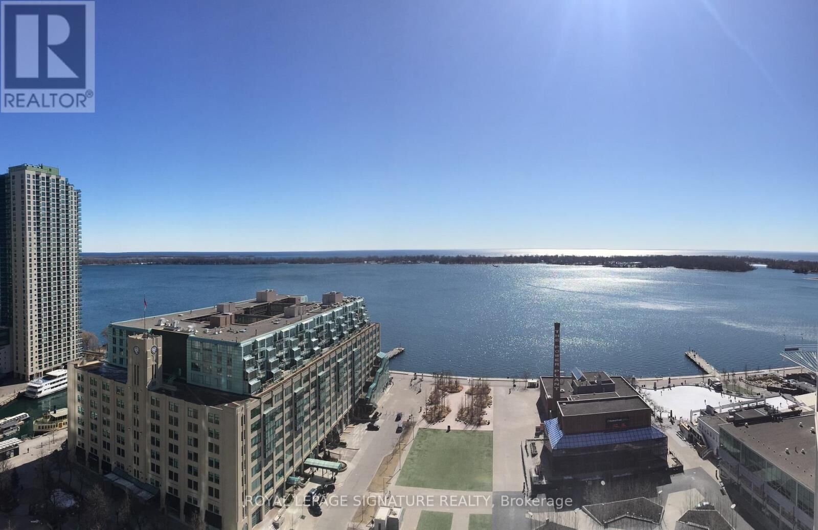 Property Photo:  218 Queens Quay 2303  ON M5J 2Y6 